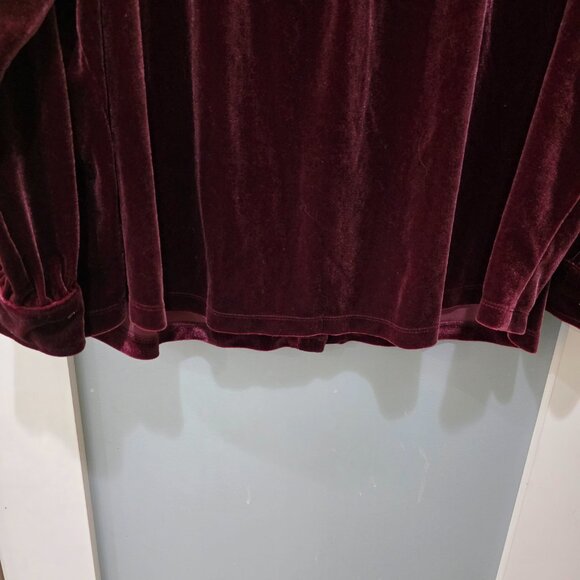 Lands' End Plus Size 2X Burgundy Velvet Button-Up Blouse - Picture 12 of 12